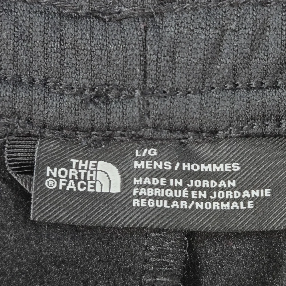 The North Face Shorts Mens‎ L Black Fleece Polyester Elastic Waist 10in